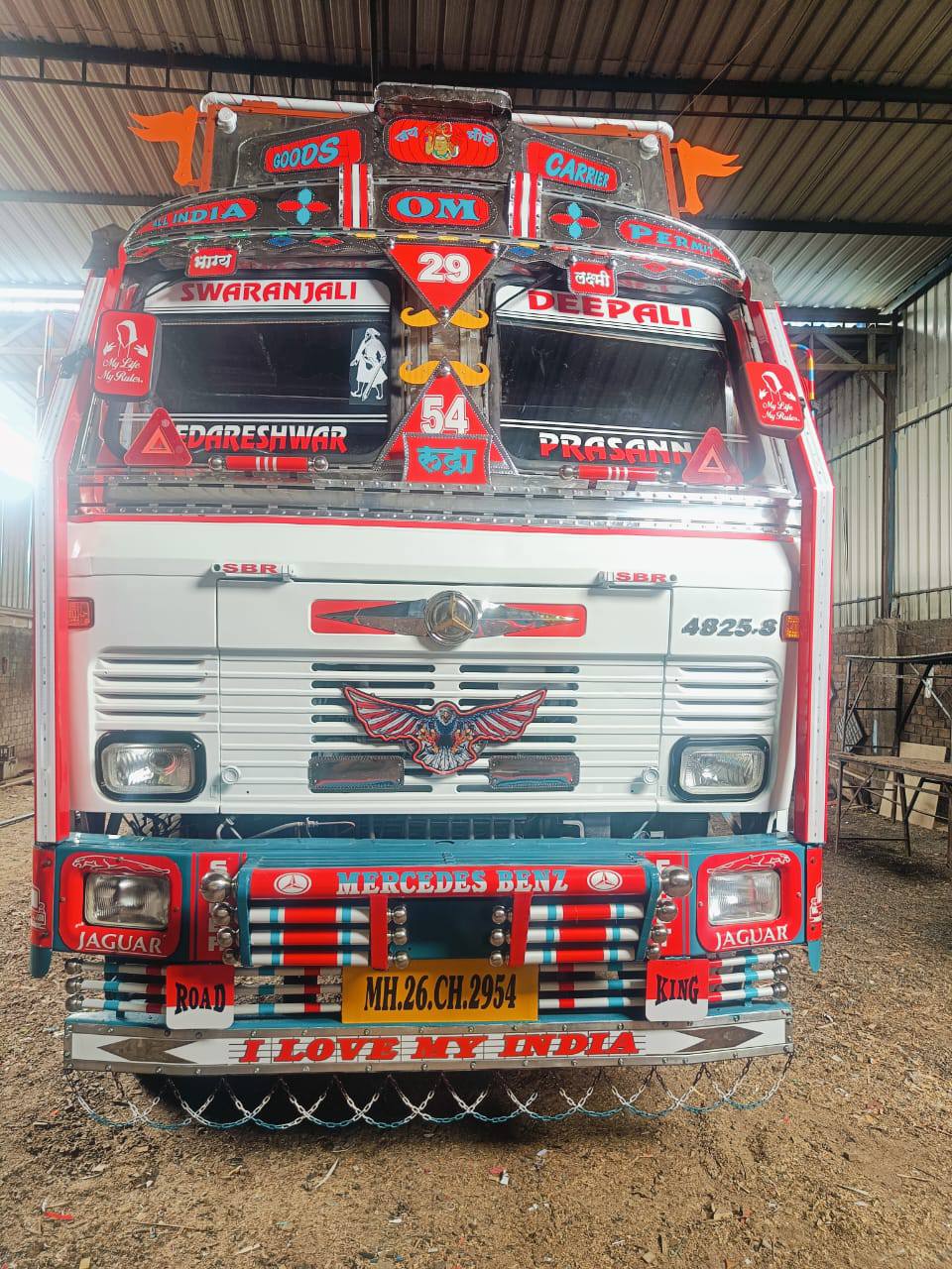 customized semi truck in india12