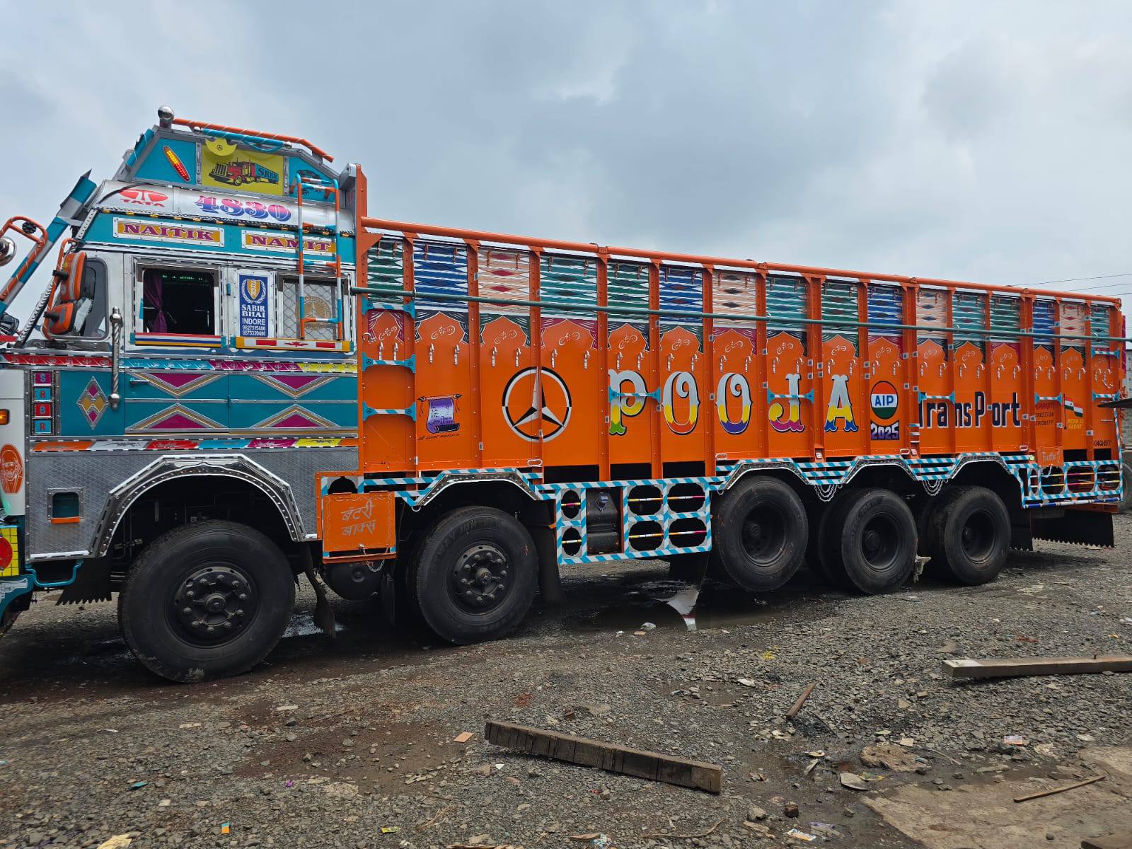 customized semi truck in india3