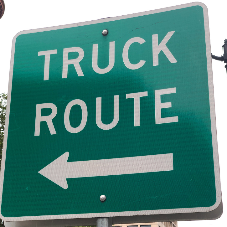 truck route sign