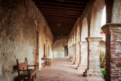 hallway in mission san juan capistrano